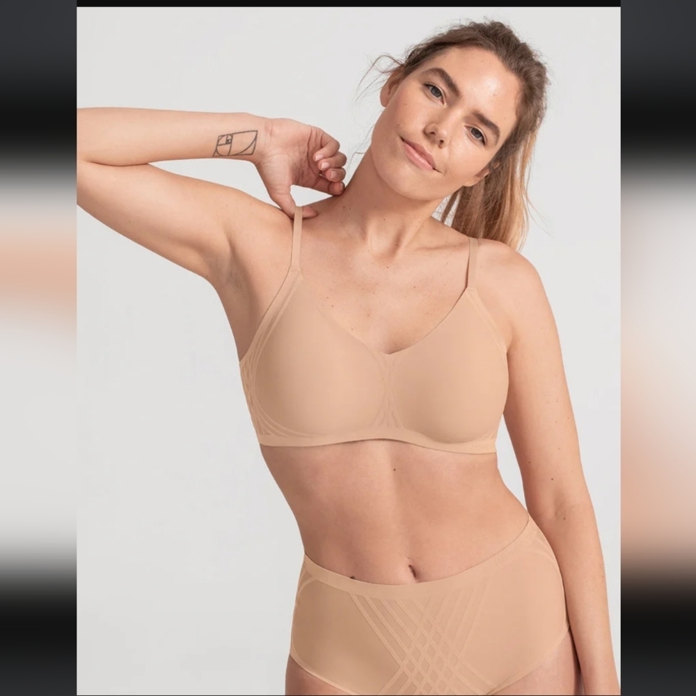 Honeylove Silhouette Bra